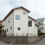 inoue-yoshimura-studio-japanese-house-plan-tetris-designboom-2